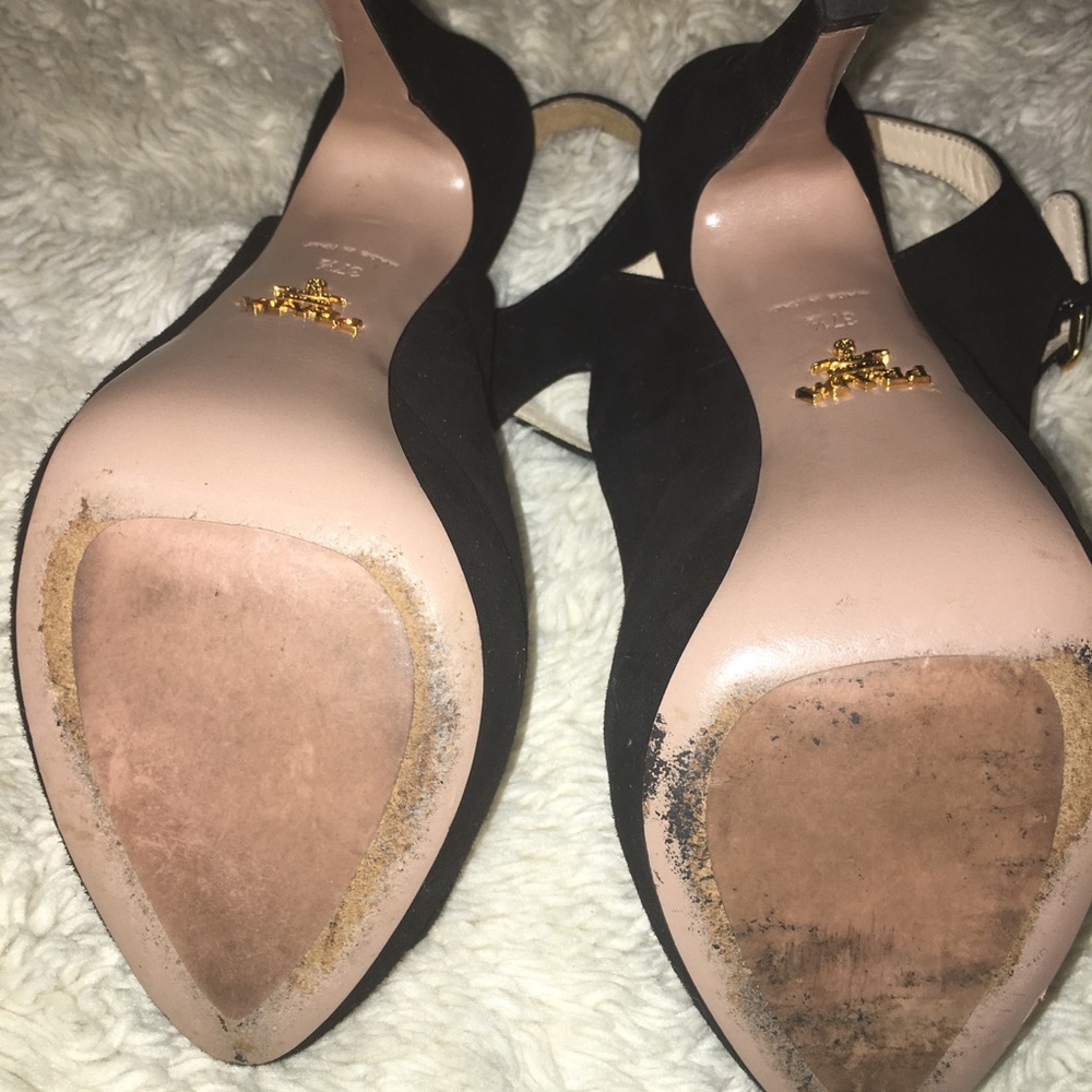 Authentic 👠 PRADA 👠 suede heels - Picture 5 of 6